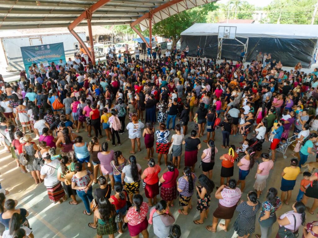 Tulum: Arranca la segunda caravana navideña “Dibuja una Sonrisa”