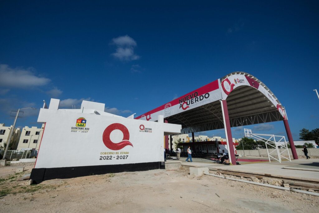 Entrega Mara Lezama para más de 200 estudiantes de la primaria “Miguel Vidal Alcocer” un domo y dos nuevas aulas didácticas