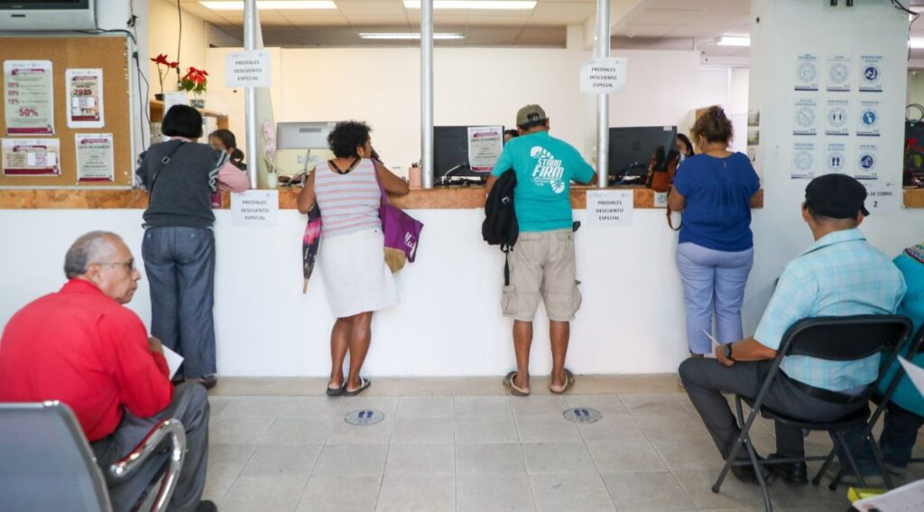 Gran respuesta de solidarenses durante el inicio de los descuentos en el pago del predial 2025