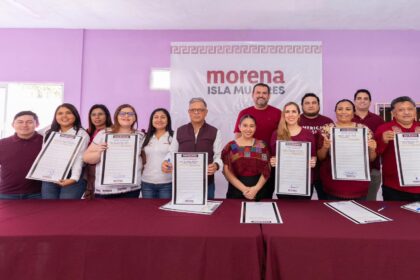 Johana Acosta hace un llamado a la base morenista a sumarse a la firma del Decálogo de Morena en Quintana Roo
