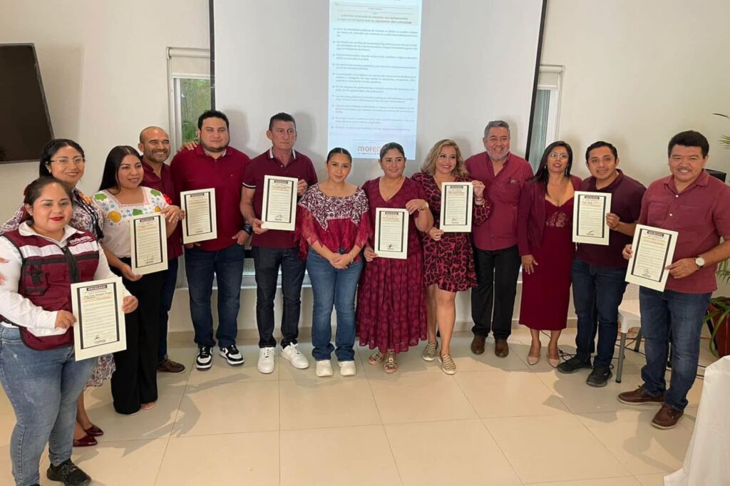 Johana Acosta hace un llamado a la base morenista a sumarse a la firma del Decálogo de Morena en Quintana Roo