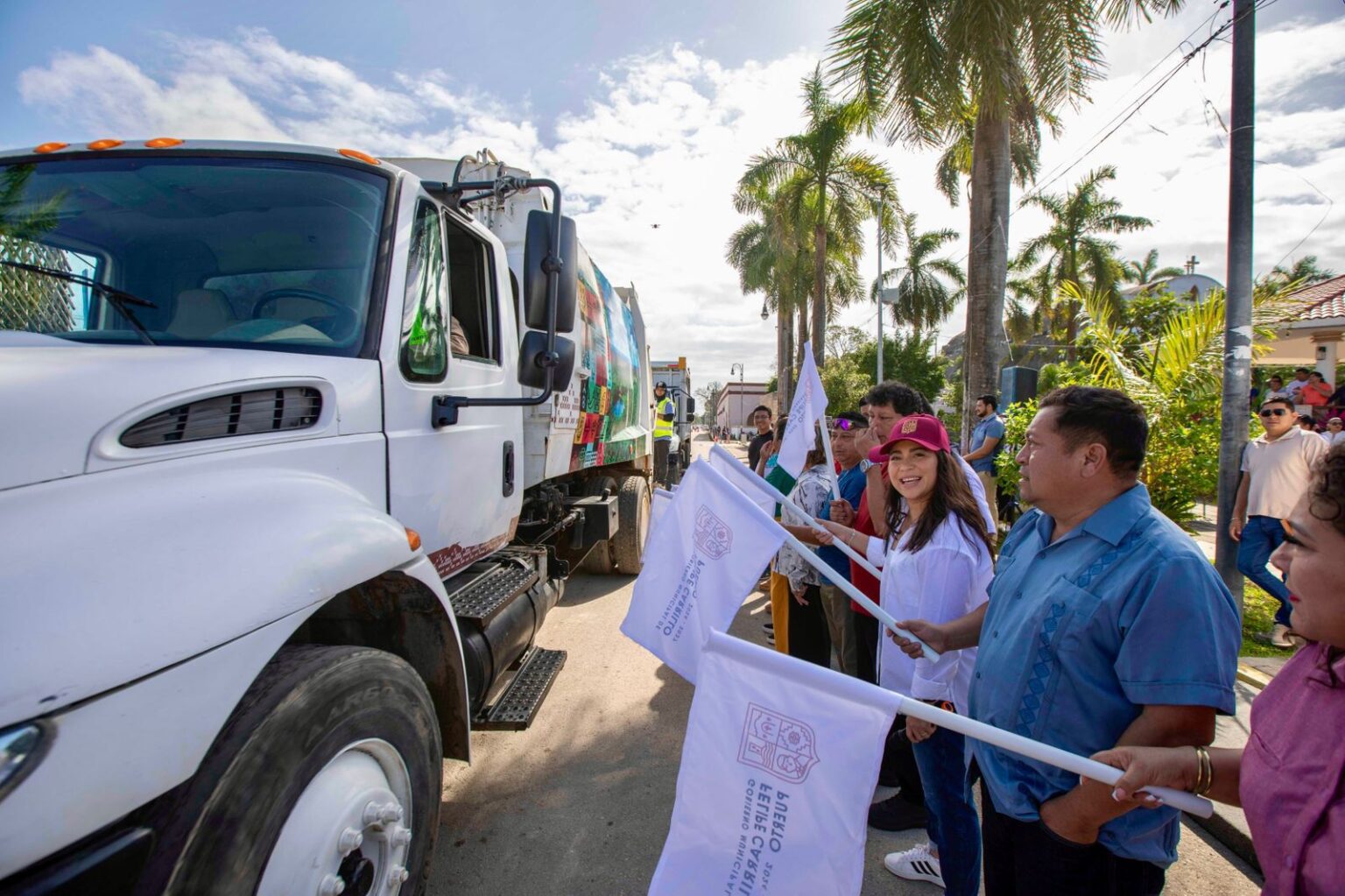 Felipe Carrillo Puerto renueva su compromiso con la limpieza y el desarrollo urbano: Mary Hernández