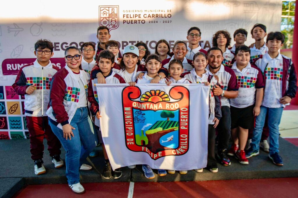 Mary Hernández abandera a delegación de Felipe Carrillo Puerto rumbo a los Juegos CONADE 2025