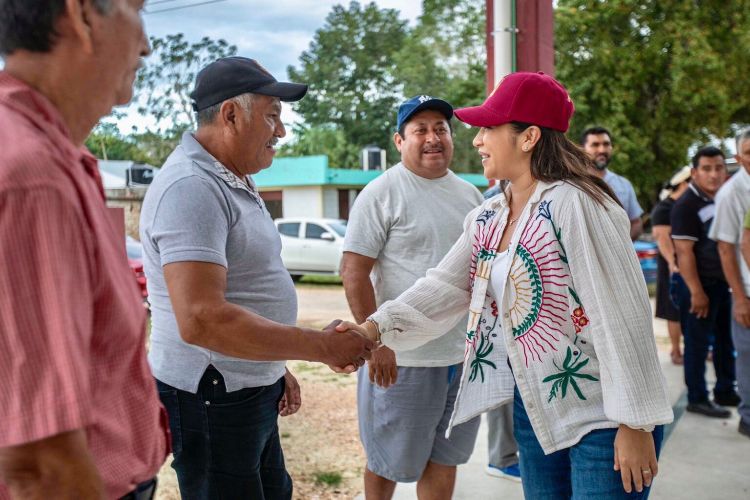 Comunidades de Felipe Carrillo Puerto decidirán las obras públicas que se ejecutarán en 2025: Mary Hernández
