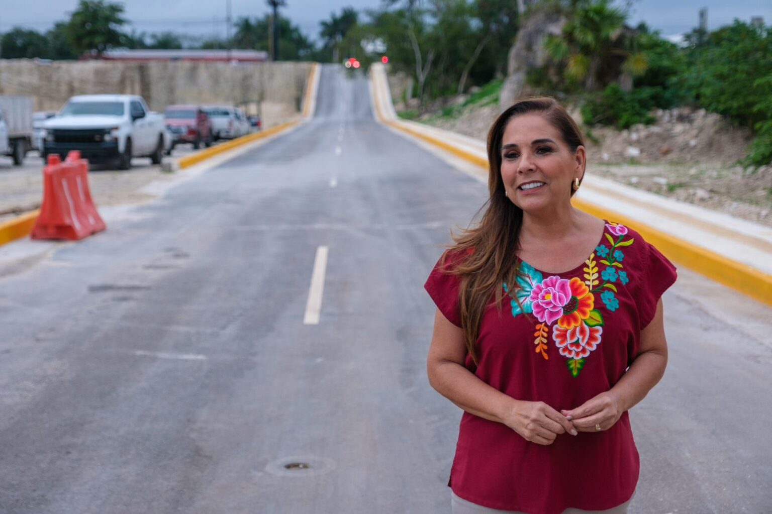 Inaugura Mara Lezama camino de acceso a unidad deportiva Luis Donaldo Colosio, en Benito Juárez