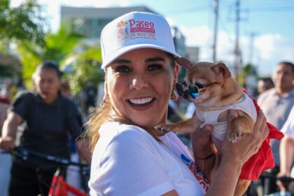 Ponen en marcha Mara Lezama y Ana Paty Peralta el “Paseo Cancunense” para fomentar la convivencia familiar y el deporte