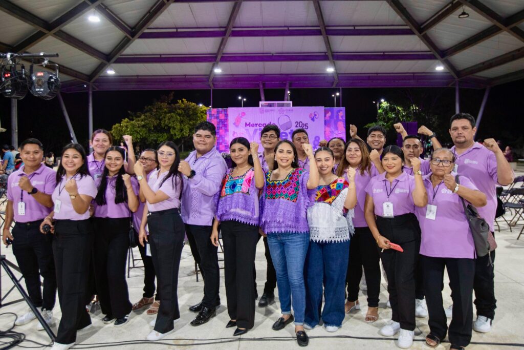 Mary Hernández inaugura el Mercado Violeta en apoyo a emprendedoras y artesanas de Felipe Carrillo Puerto