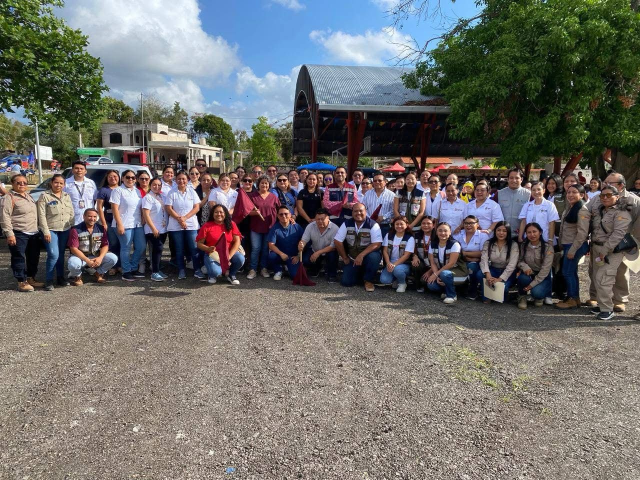 Ayuntamiento de Felipe Carrillo Puerto elimina criaderos para combatir enfermedades vectoriales