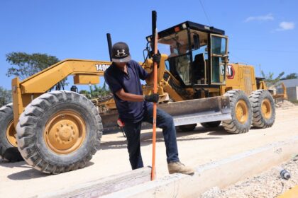 Avanza en un 90% la construcción de la carretera Rancho Viejo en Ciudad Mujeres