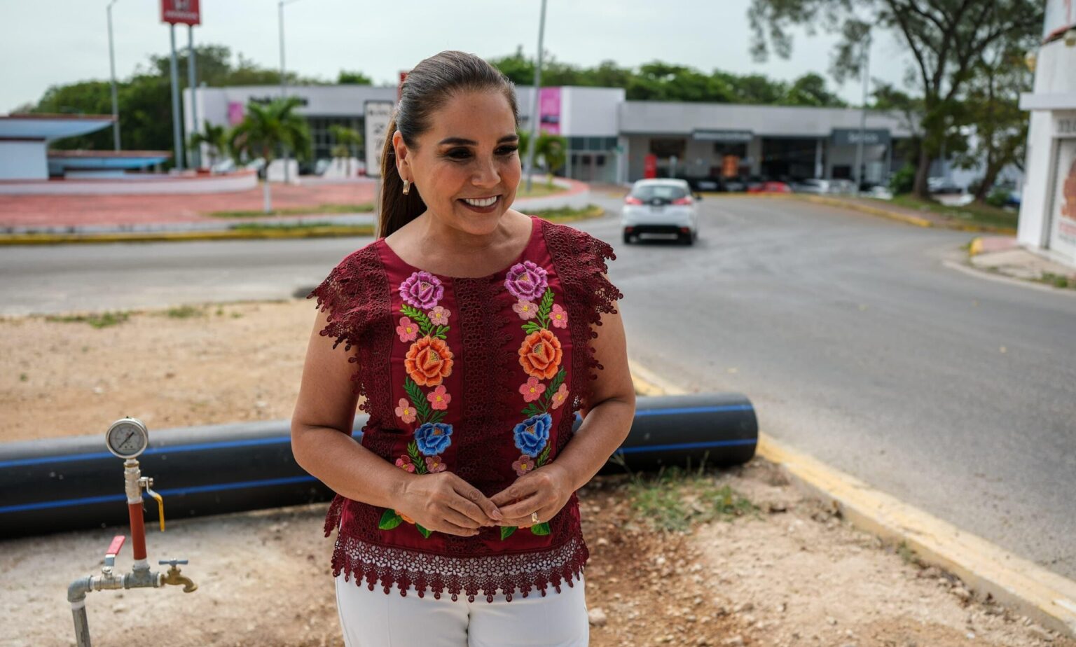 Entrega Mara Lezama sustitución de acueducto para mejorar suministro de agua potable a la capital, Chetumal