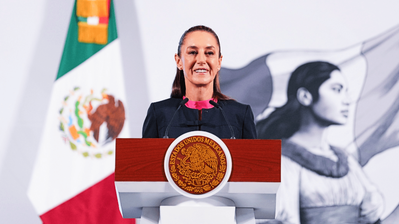 A seis meses de gobierno, Claudia Sheinbaum con 82% de aprobación: Enkoll