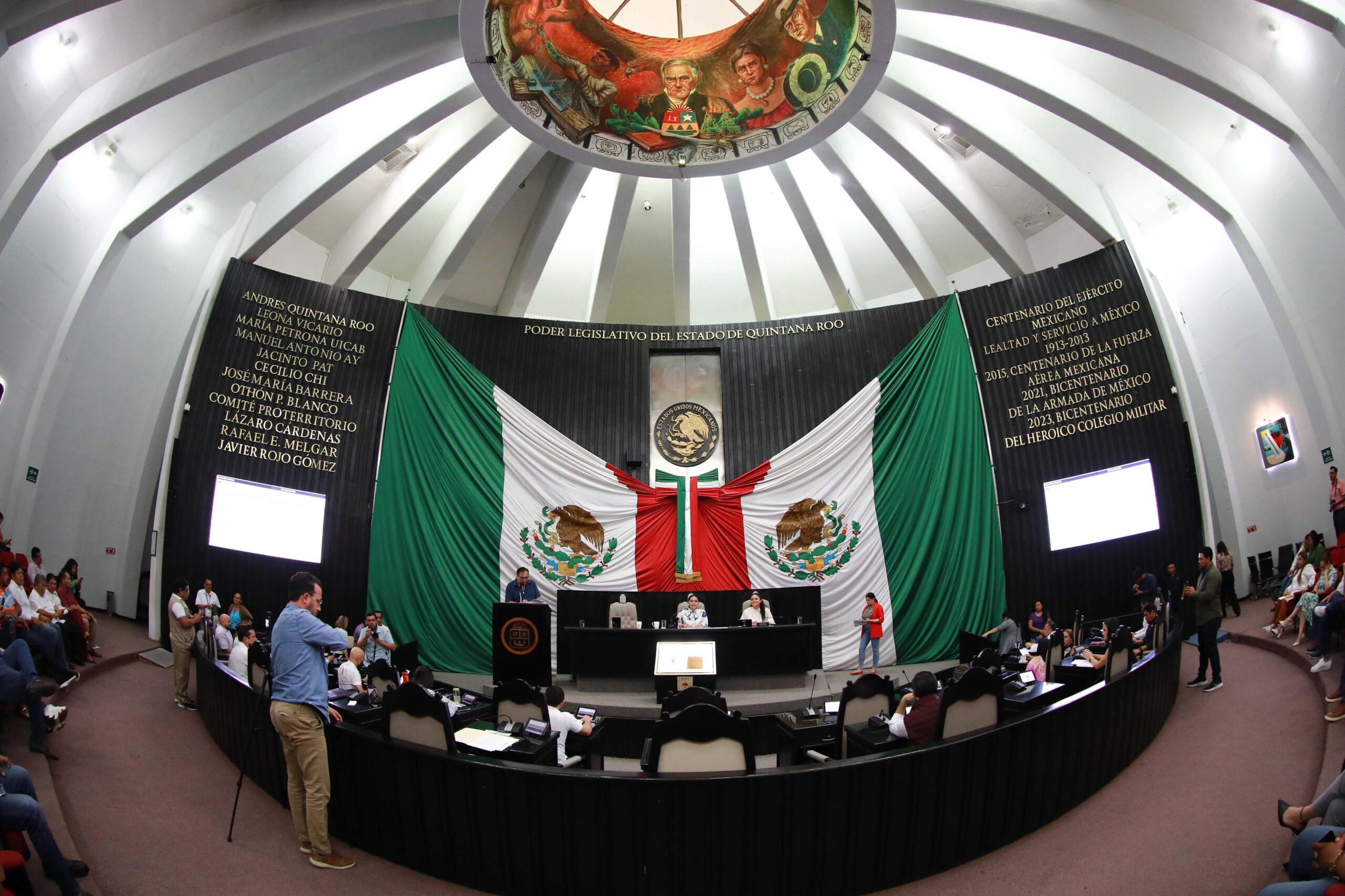 Analizarán reforma para garantizar atención médica integral de personas adultas mayores