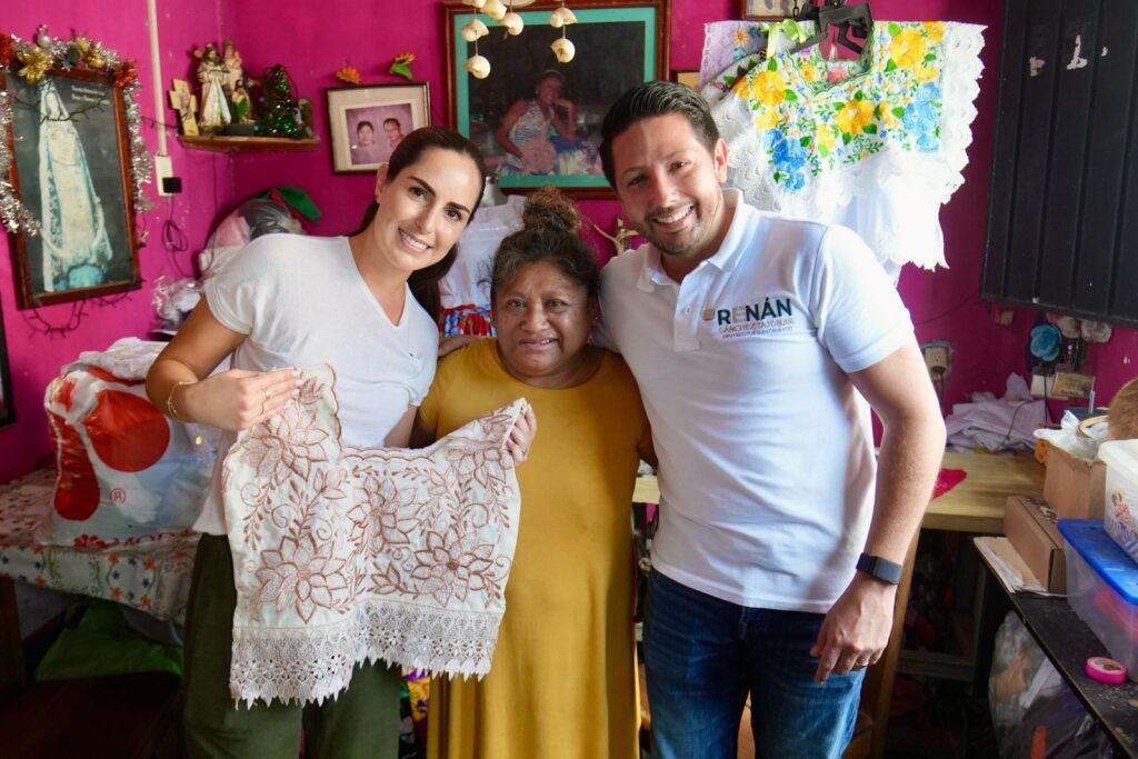 Respalda Renán Sánchez Tajonar a mujeres emprendedoras desde la Casa de Gestión