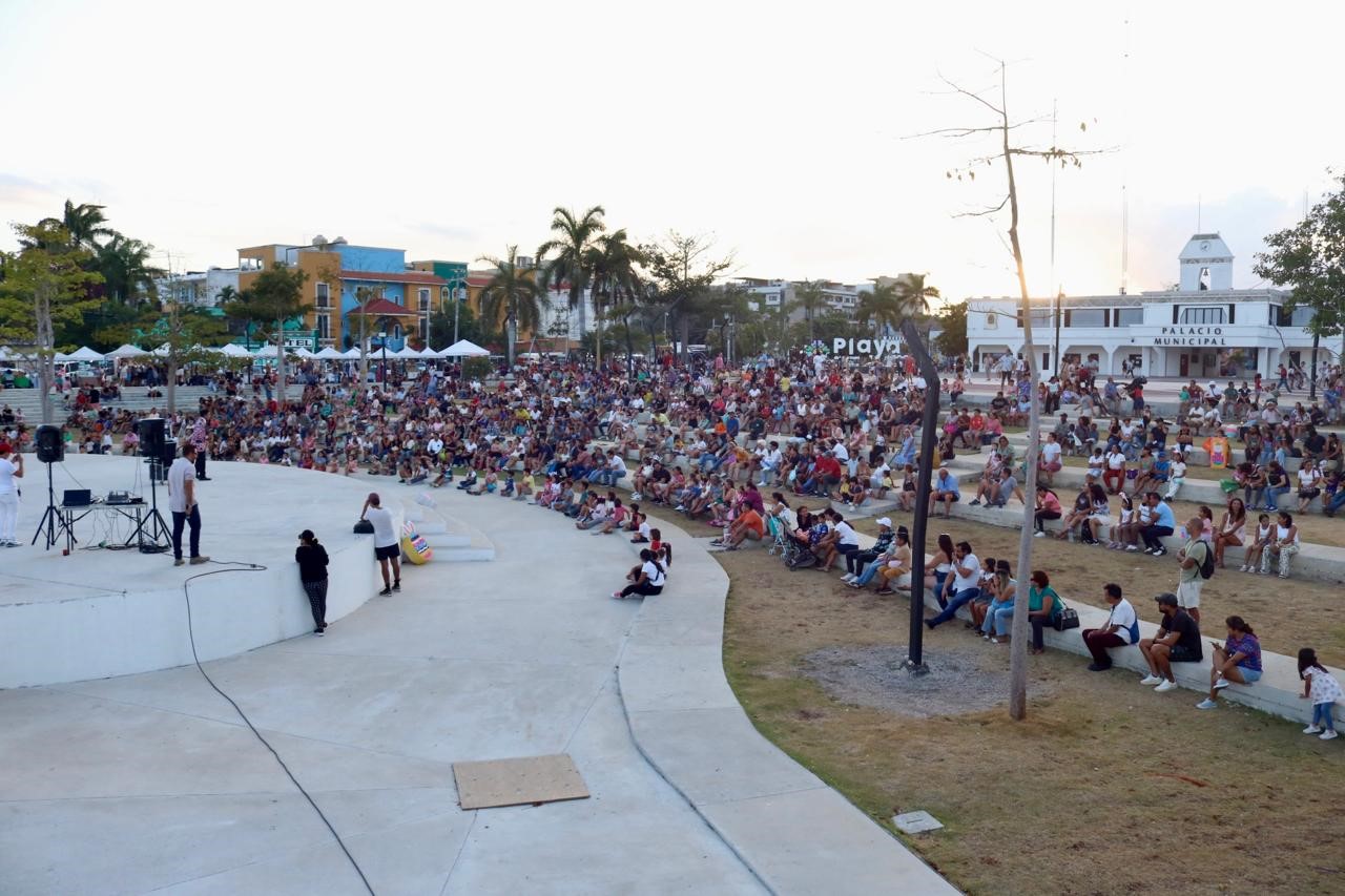 Un éxito, la “Búsqueda de Huevos de Pascua” en Playa del Carmen