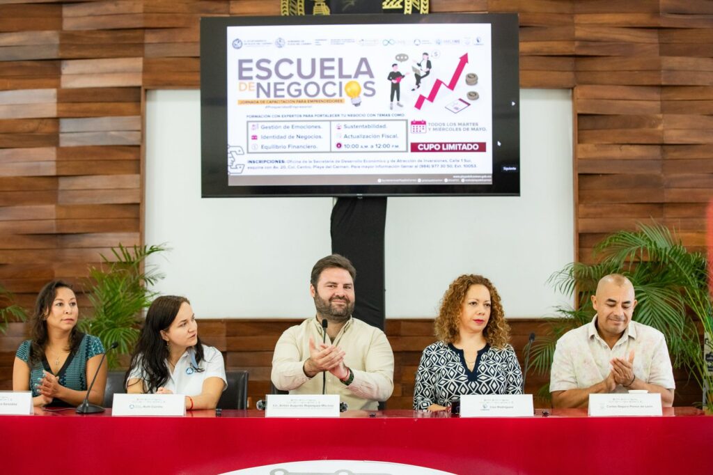 Impulsa Playa del Carmen programa “Escuela de Negocios” para emprendedores