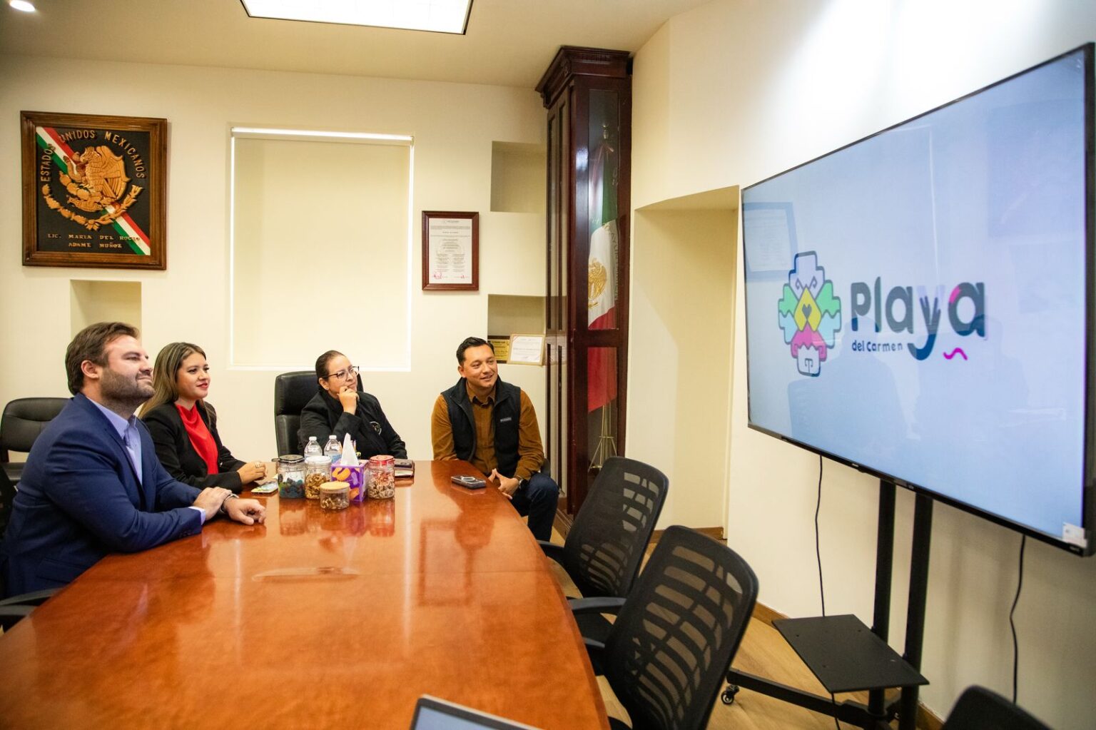 Playa del Carmen consolida lazos de promoción turística: Estefanía Mercado impulsa hermanamiento con Playas de Rosarito