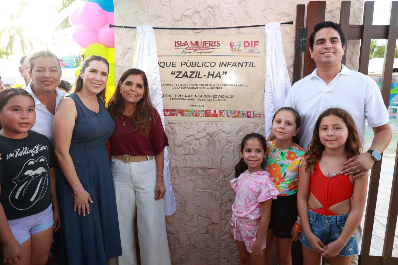 Atenea Gómez Ricalde inaugura el Parque Zazil-Há, el primero con juegos de agua en Playa Norte