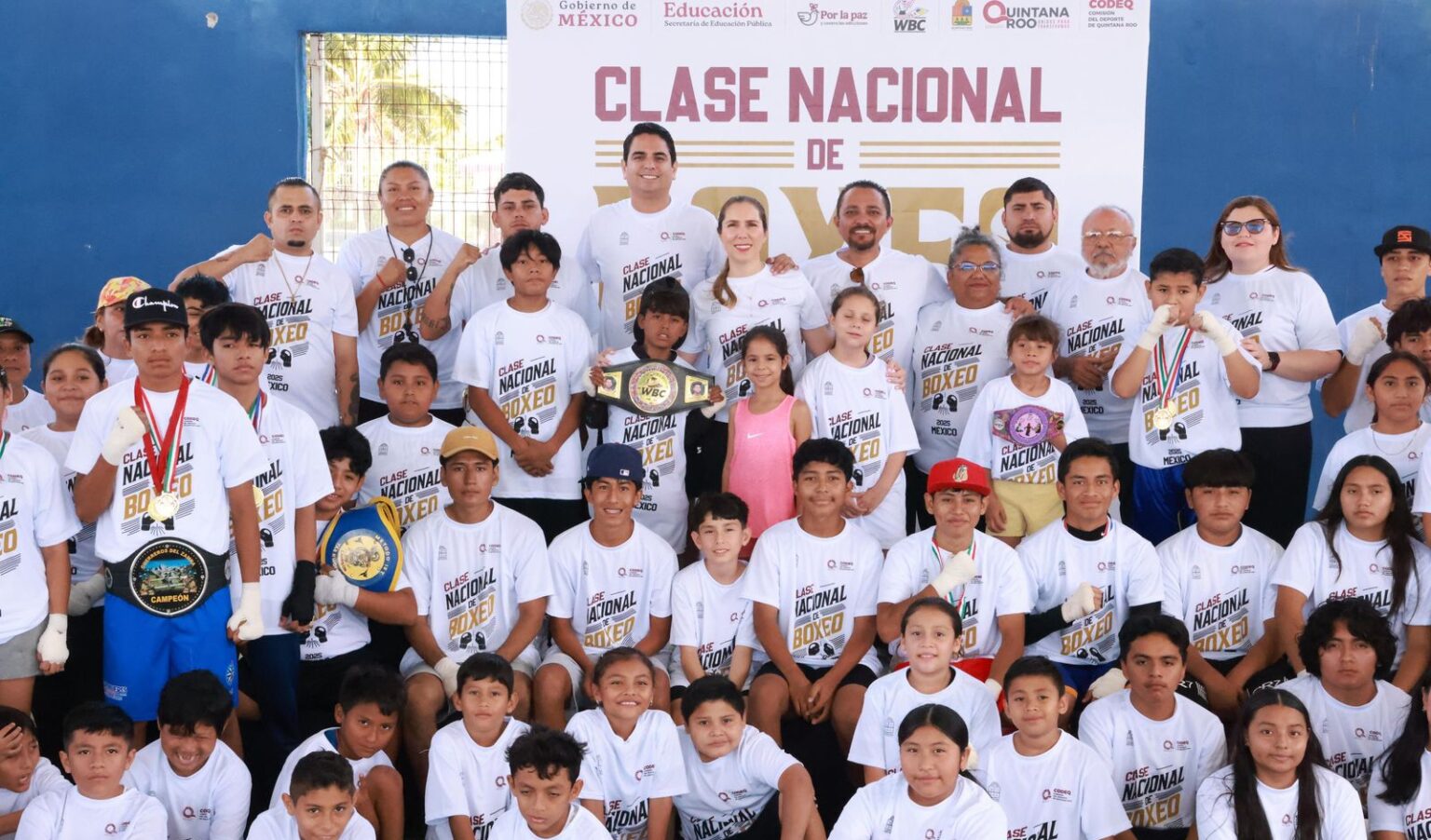 Con gran éxito Isla Mujeres se suma a la clase Nacional de Boxeo “Boxeando por la Paz”