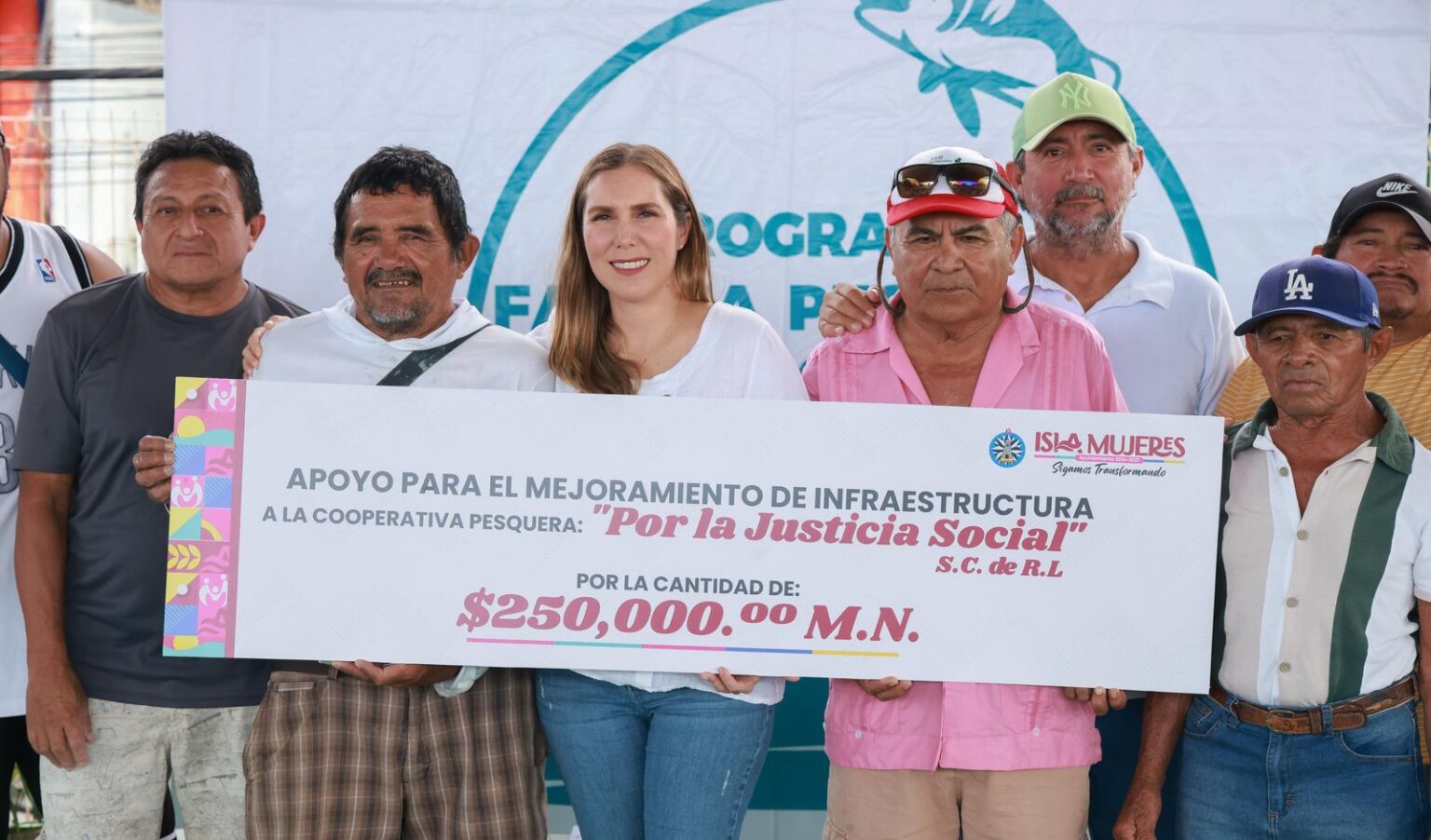 Atenea Gómez encabeza segunda entrega del programa “Familia Pescadora 2025”