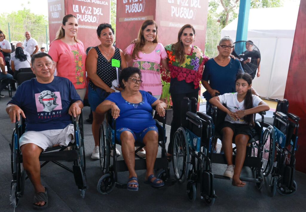 Mara Lezama y Atenea Gómez atienden de manera cercana a familias de Ciudad Mujeres en audiencia “La Voz del Pueblo”