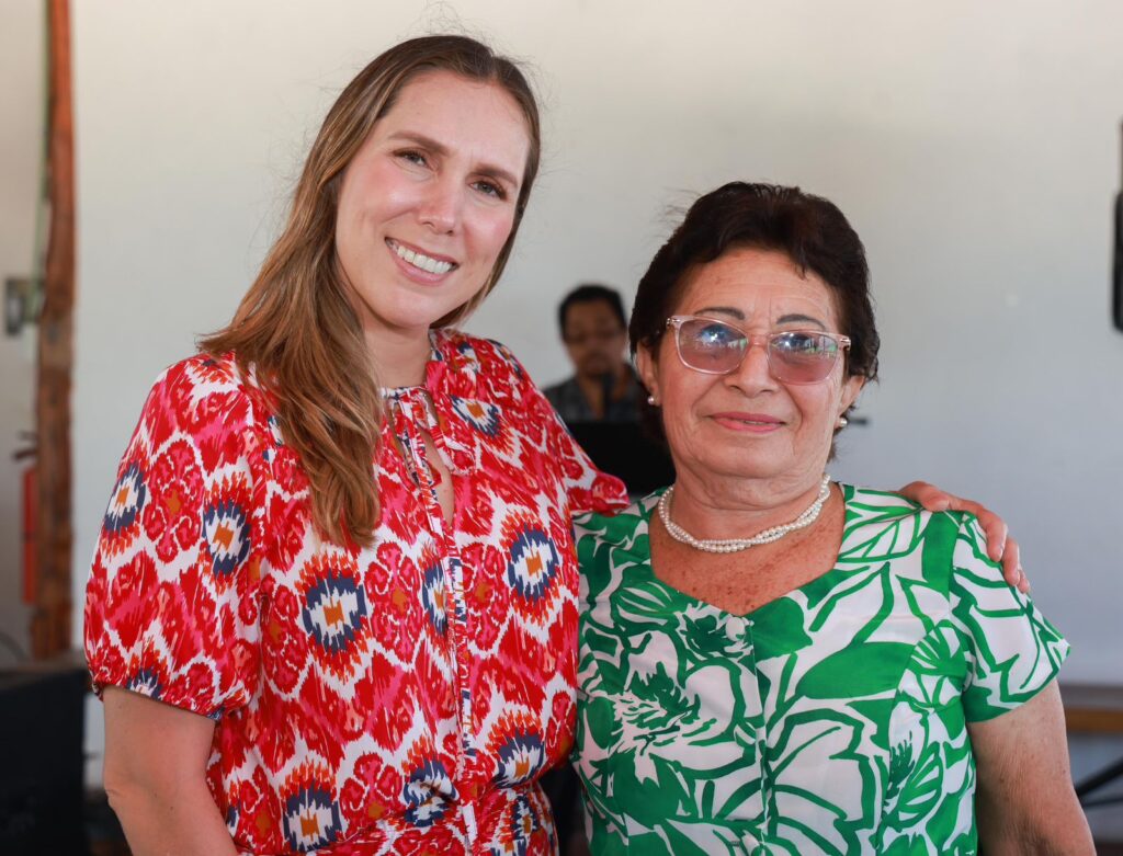 Atenea Gómez Ricalde reconoce legado de maestras y maestros jubilados con emotiva convivencia en Isla Mujeres