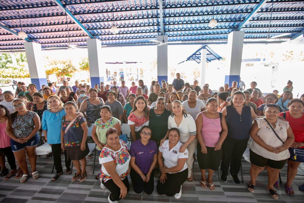 Mary Hernández encabeza reunión de “Mujer es Poder” en Felipe Carrillo Puerto