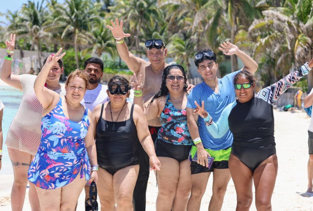 Playas de Isla Mujeres brillaron este fin de semana con gran afluencia turística