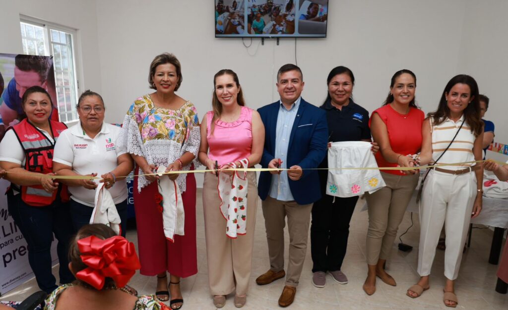 Atenea Gómez Ricalde inauguró el Taller de Costura “Lines for Life” en la Casa del Adulto Mayor de Zona Continental