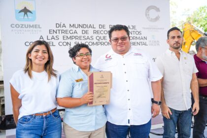 Chacón reconoce a las empresas que transforman Cozumel con su compromiso ambiental en el Día Mundial de Reciclaje