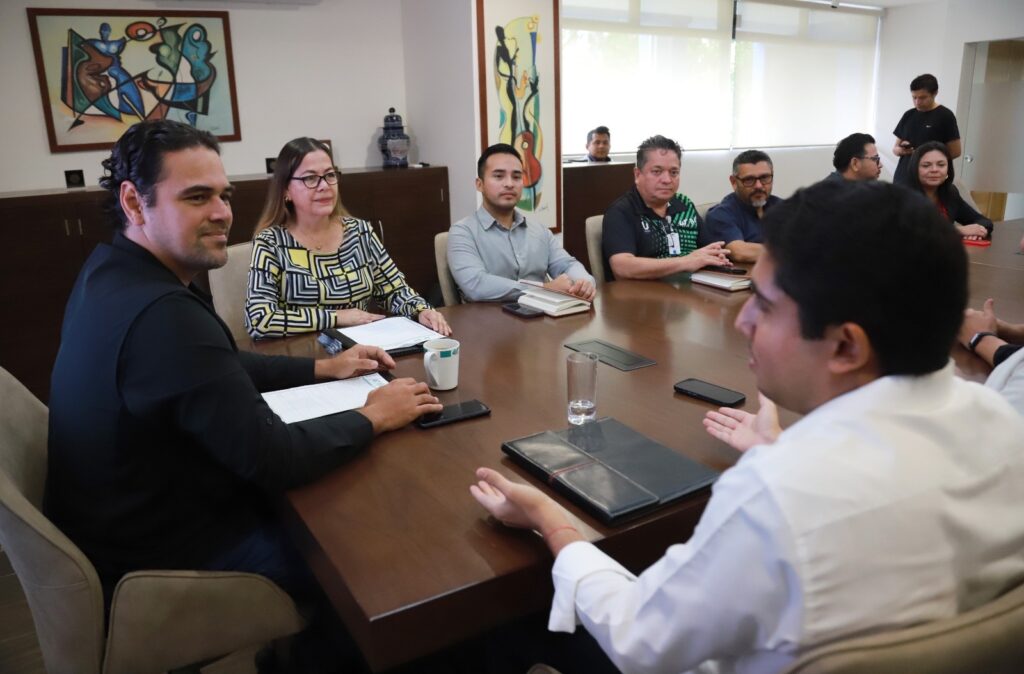 UT Cancún BIS hace alianza con CODEQ para fortalecer el deporte 