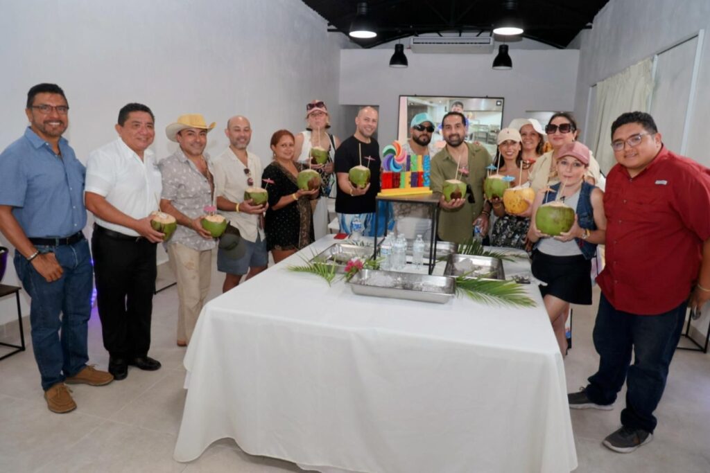 Gobierno de Isla Mujeres promueve turismo de bodas con agentes internacionales en fam trip