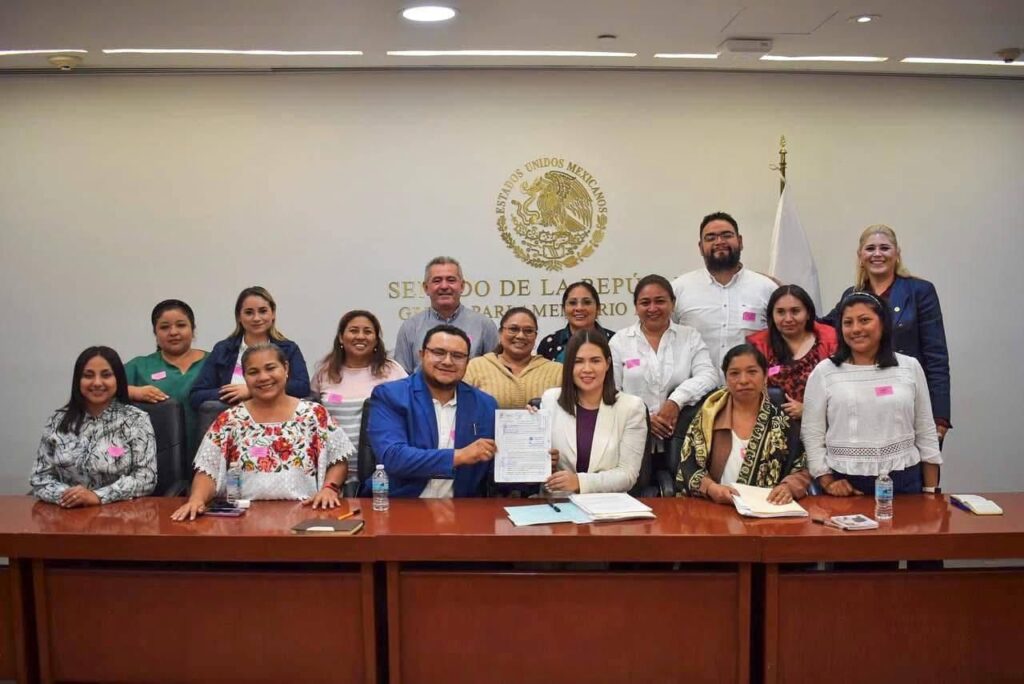 Cumple la Presidenta Claudia Sheinbaum con decretos que benefician a maestras y maestros de Quintana Roo y de todo México: Anahí González