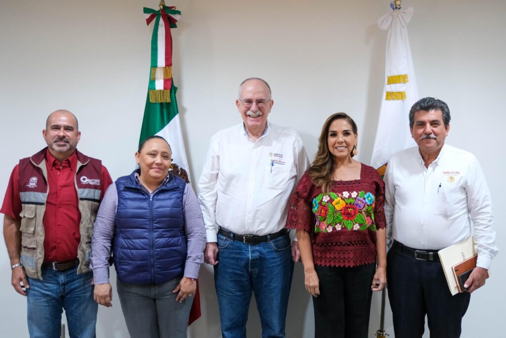Revisa Mara Lezama con el titular de SADER, Julio Berdegué Sacristán, acciones en favor del campo con prioridad en el sector cañero quintanarroense