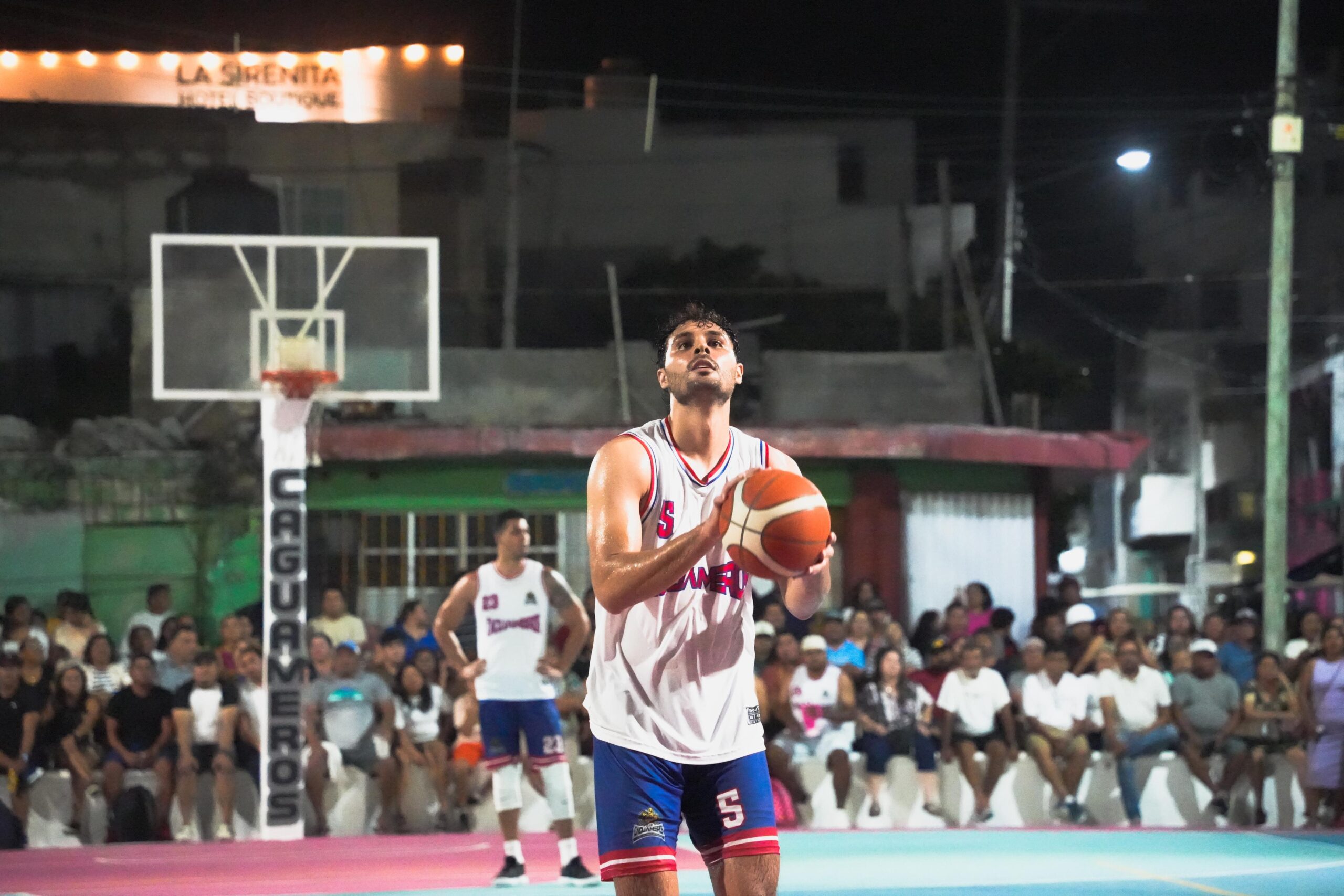 Continúa la Liga Maya de Básquetbol en Isla Mujeres con triunfo de los Caguameros