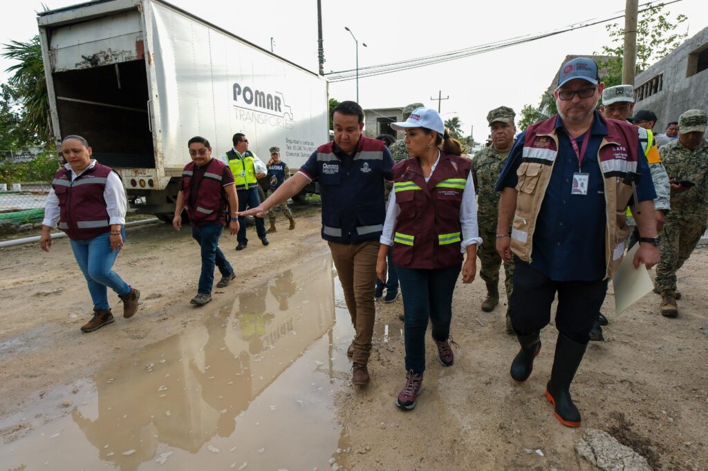 Atiende Mara Lezama en Chetumal a familias afectadas por lluvias
