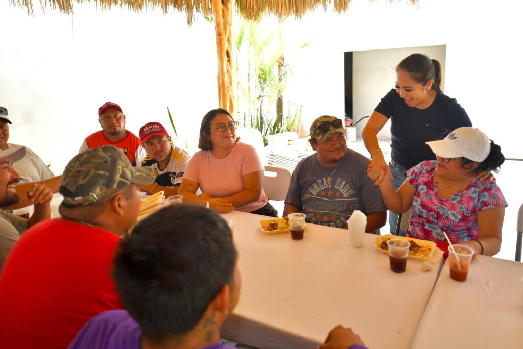 Mary Hernández convive con héroes anónimos que transforman imagen de Felipe Carrillo Puerto