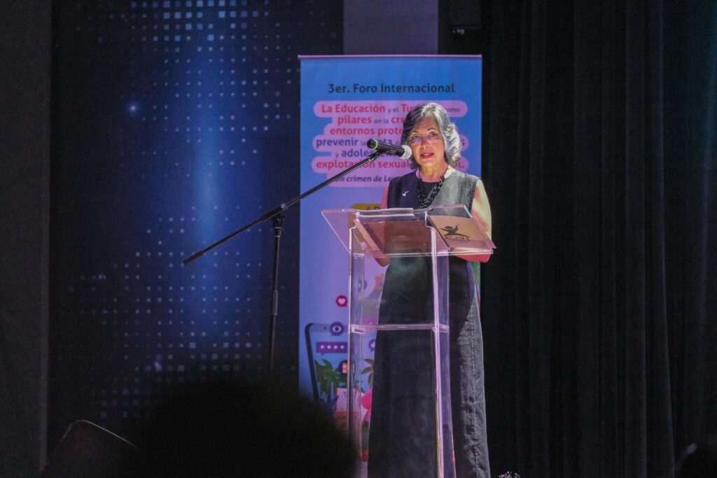 Quintana Roo alza la voz ante el mundo contra la trata de niñas y niños: Mara Lezama encabeza Foro Internacional en Cancún