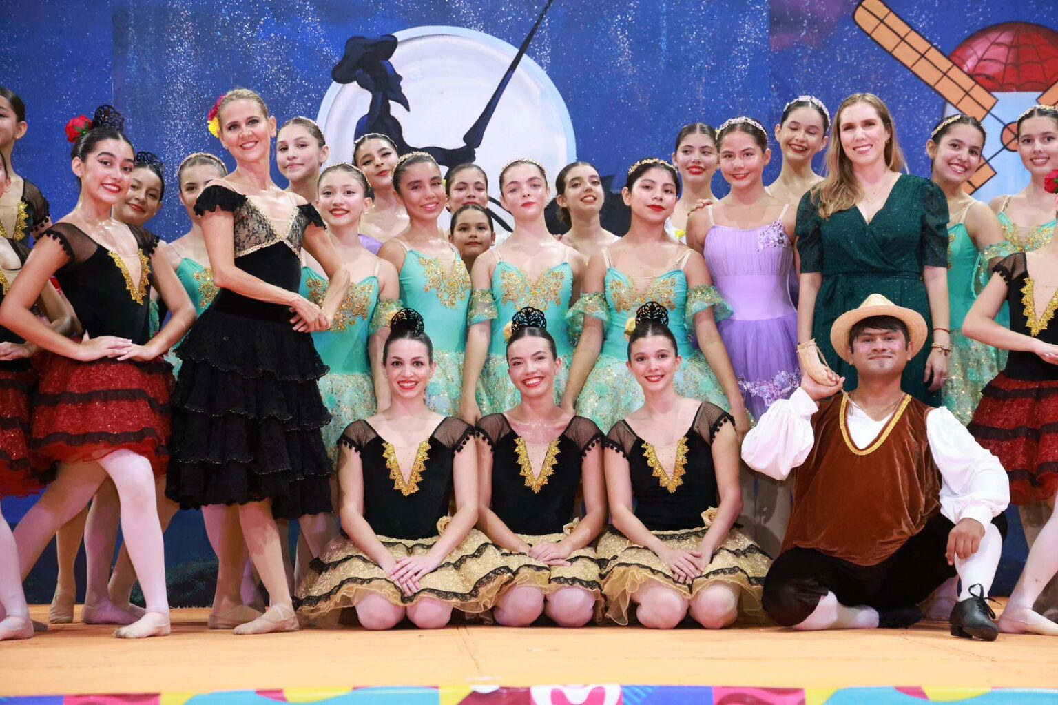 Llevan arte y cultura a las familias isleñas con exitosa presentación del ballet “Don Quijote”