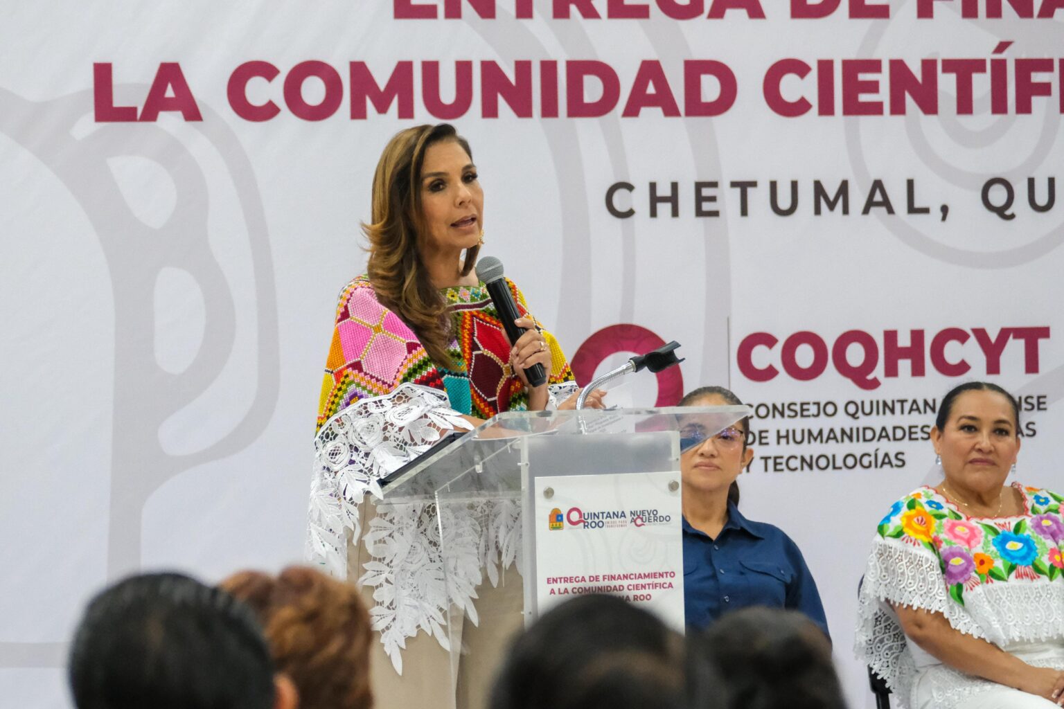 Impulsa Mara Lezama el talento científico al entregar financiamiento a investigadoras e investigadores