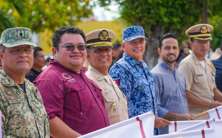 Chacón Méndez da banderazo de salida al “Operativo de Verano 2025” en Cozumel