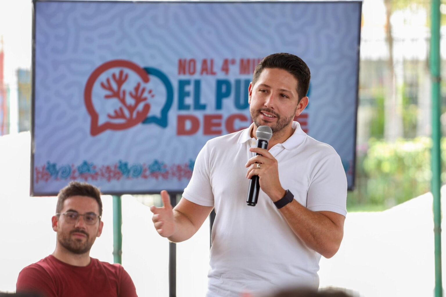 Respalda Renán Sánchez Tajonar la consulta ciudadana en defensa de los arrecifes de Cozumel