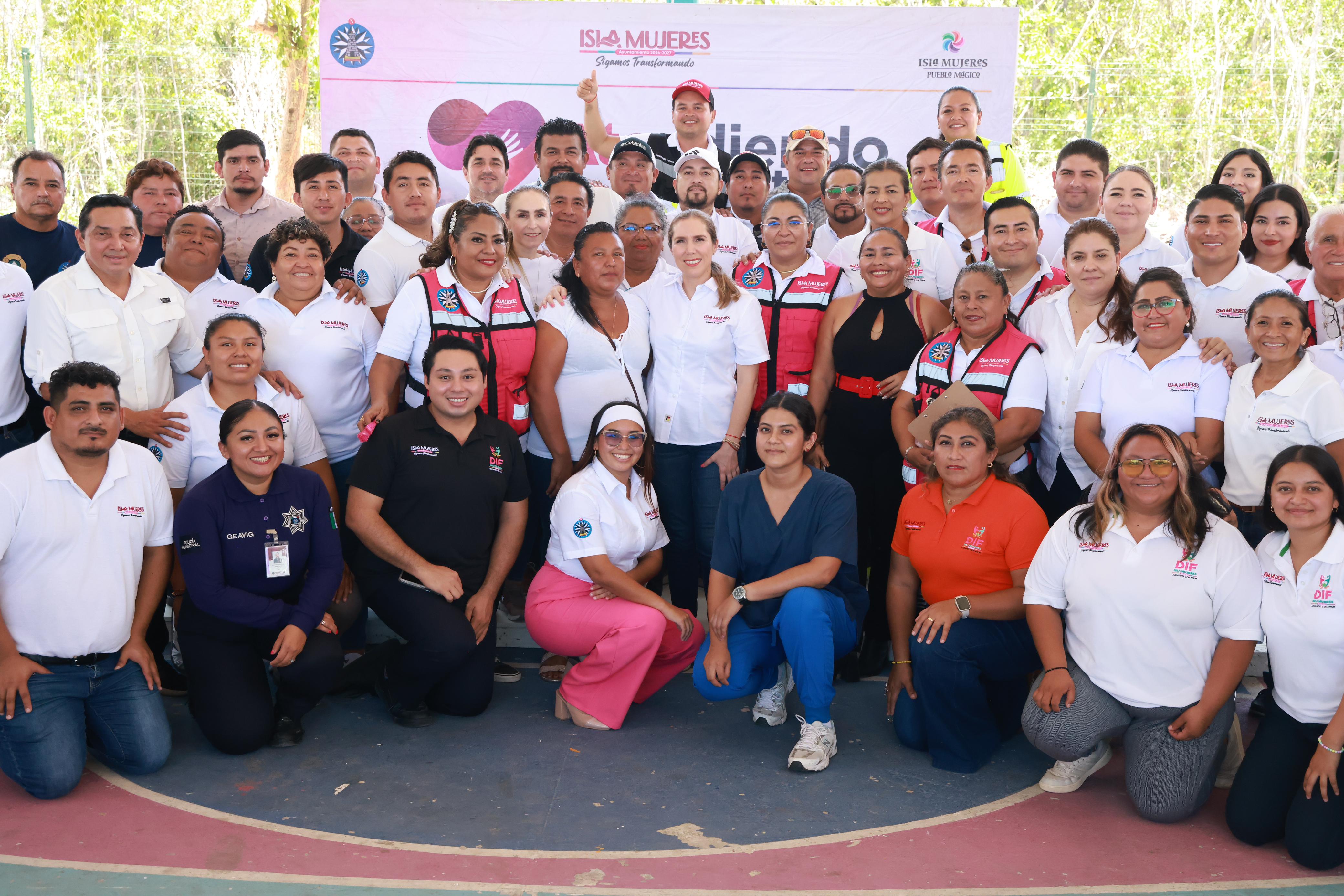 Con atención directa y en territorio, Atenea Gómez Ricalde lleva la Jornada “ATEndiendo a la gente” a la Zona Continental 