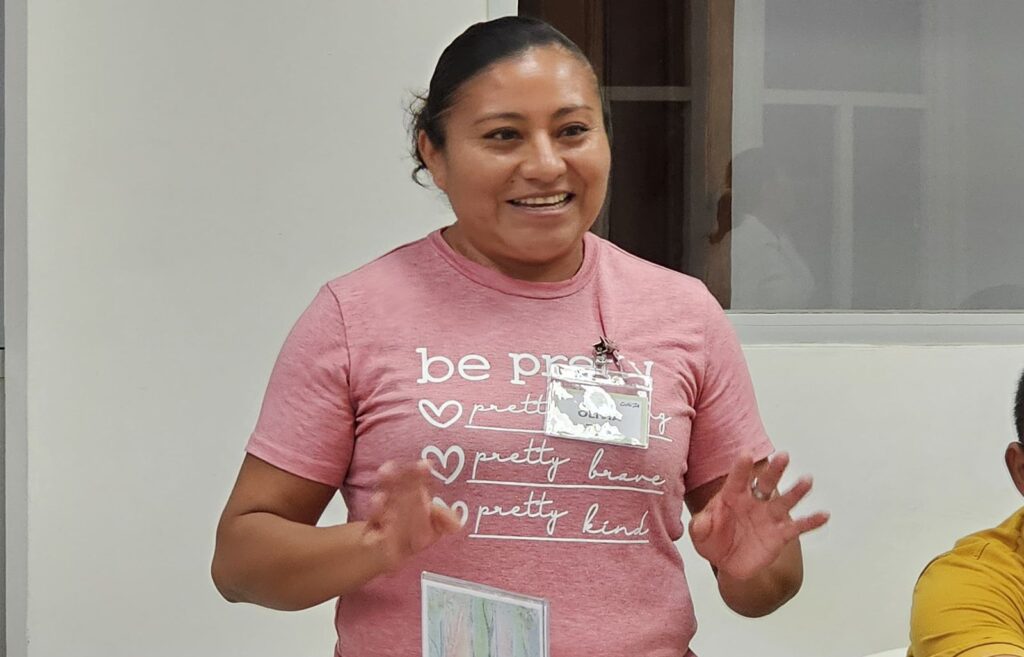 Mujeres chicleras: ejemplo de lucha y un motor que impulsa la prosperidad compartida en Quintana Roo, reconoce Anahí González