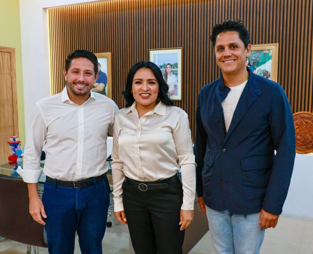 Renán Sánchez Tajonar y la presidenta Blanca Merari refuerzan la unidad verde en favor de Puerto Morelos