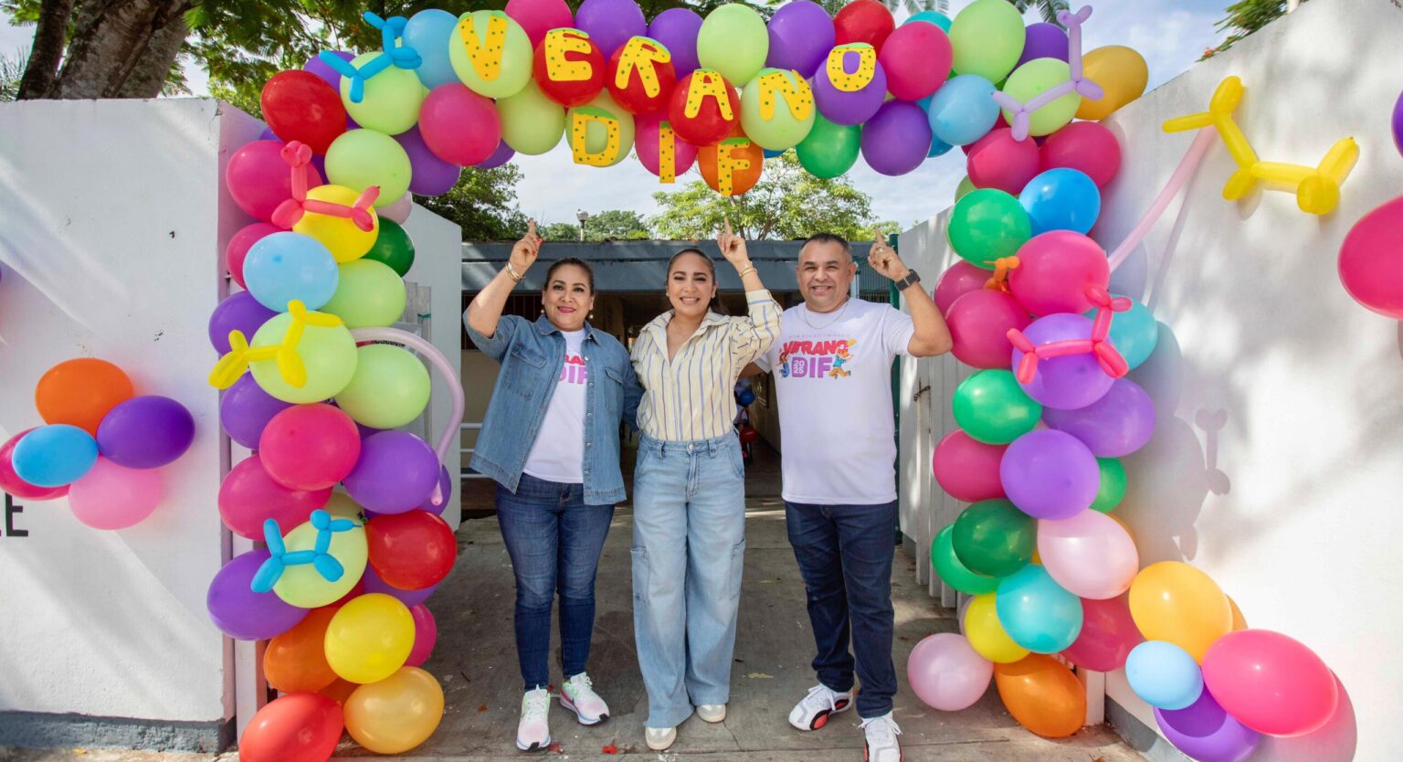 Mary Hernández activa curso de verano DIF 2025