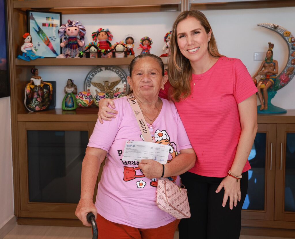 Atenea Gómez Ricalde acerca el Gobierno a las familias isleñas con el nuevo programa “Miércoles con la Gente"