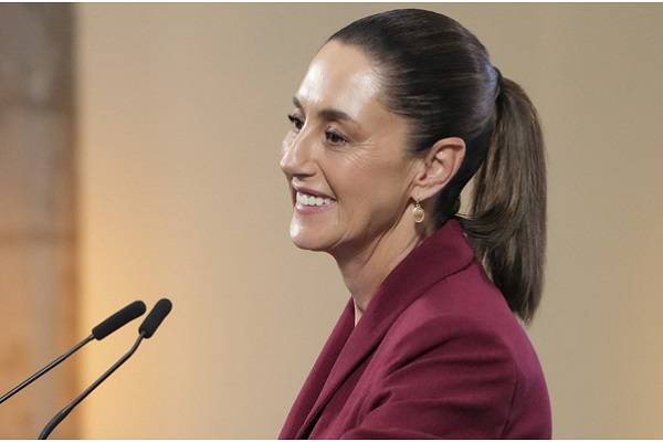 Comunicación privada inviolable, salvo orden de juez: Sheinbaum