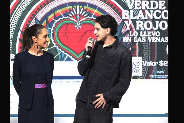 El Gobierno de México, a través de la Lotería Nacional (Lotenal), presentó el Gran Sorteo Especial No. 303 que se realizará el próximo 15 de septiembre, a las 20:00 horas. Mismo dedicado a los migrantes mexicanos que viven en EUA como un acto de justicia social y como un abrazo que cruza fronteras. Además, la Presidenta Sheinbaum destacó que, con lo recaudado, tras hacer la entrega de los premios correspondientes, se fortalecerá el apoyo a los migrantes mexicanos a través de los consulados de México .