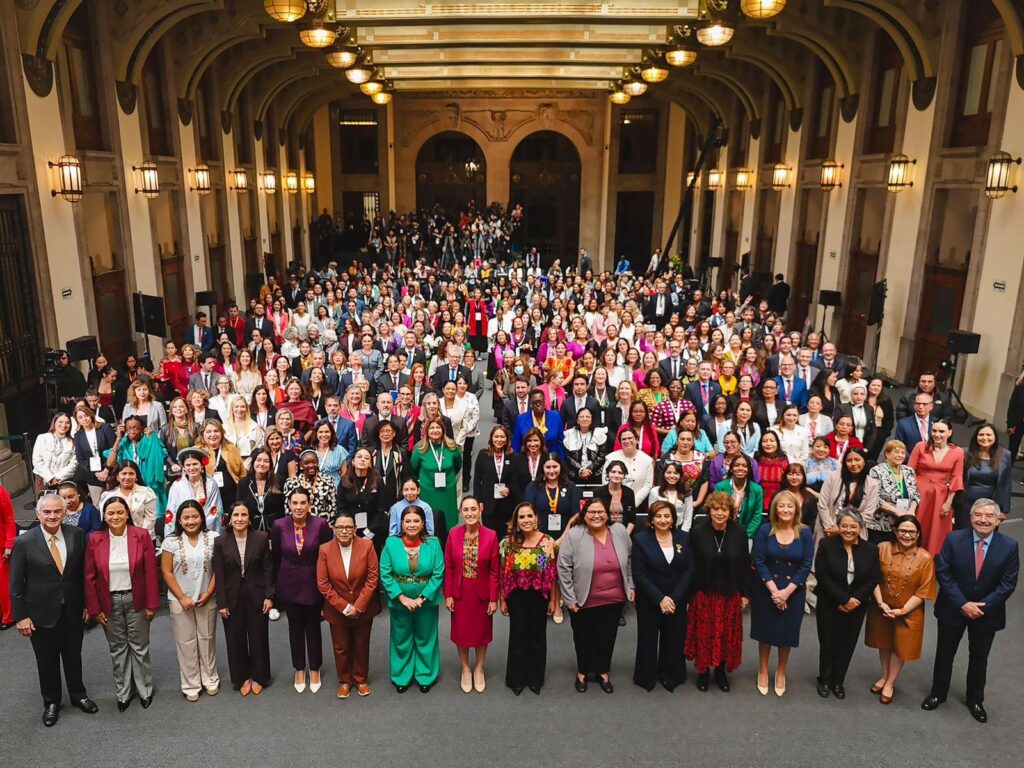 Mara Lezama acompaña a la Presidenta Claudia Sheinbaum en la XVI Conferencia Regional sobre la Mujer de América Latina y el Caribe