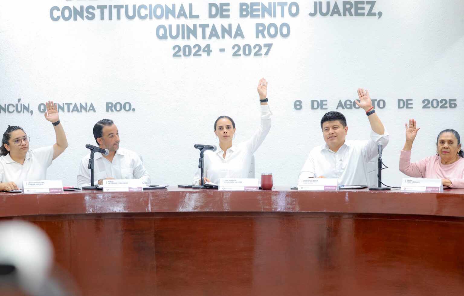 Autoriza cabildo de BJ entrega de apoyos escolares en calzado para estudiantes de nivel básico